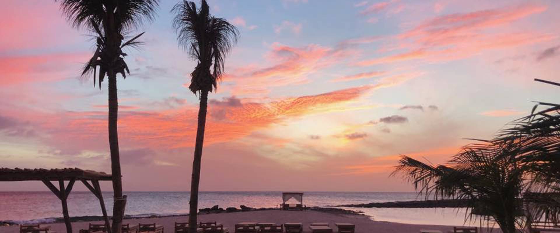 The 5 best hotspots on Bonaire to enjoy a sunset cocktail